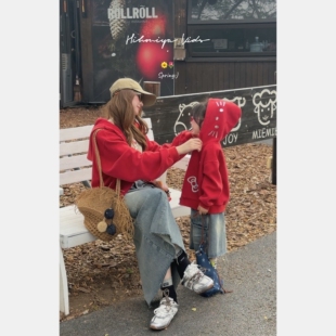 亲子红色凯蒂韩系外套女童连帽卫衣 新款 Spring韩国童装 2026年春季