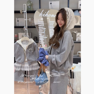 Spring韩国童装2025春季韩版亲子款拼蕾丝连帽假两件卫衣女童套装