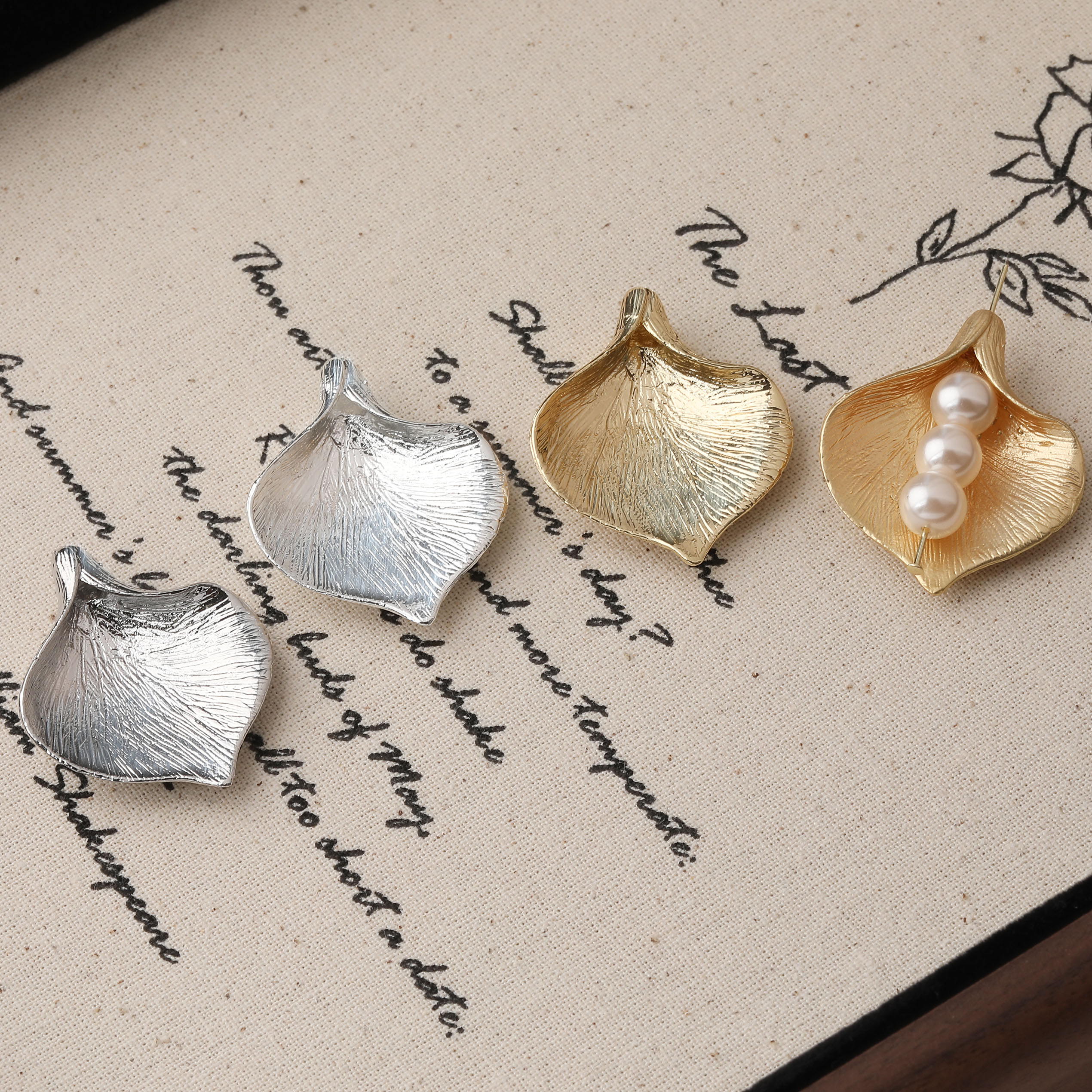 14K电镀真金哑金厚银大款喇叭花直孔吊坠diy手作耳饰项链材料配件