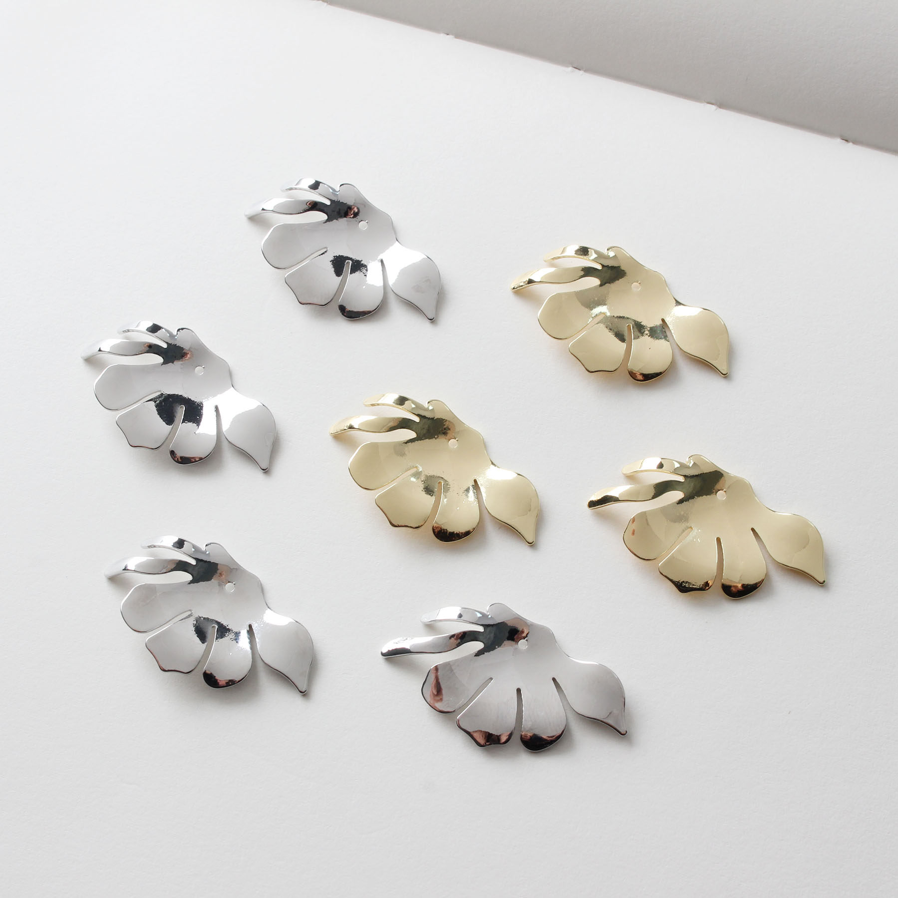 半边花瓣吊坠铜材质保色电镀diy手工材料配件