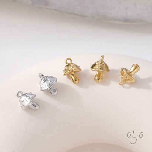 钛钢精工真空镀18K真金保色点点蘑菇吊坠DIY手作手链项链材料配件