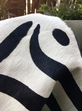 G17338斑马纹印花牛毛皮毛一体真皮箱包鞋靴皮具桌椅手工DIY皮料