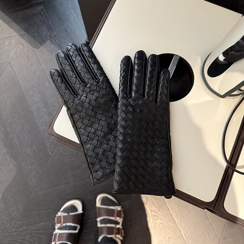 thumbnail for Blue Dolphin Instagram Cold Eye-catching Item: Angora Red Woven Leather and Cashmere Sheepskin Gloves (Touchscreen Ready)