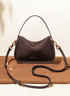 2025秋冬新款包女复古磨砂牛皮枕头包单肩包斜挎包轻便手提手拎包