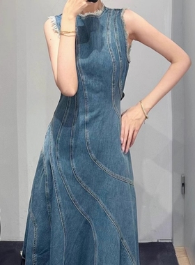 2025春季法式复古拼接牛仔蓝色无袖连衣裙气质收腰显瘦海边度假裙