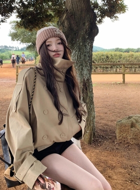 英伦风立领短款风衣女秋季法式复古双排扣宽松休闲外套开衫上衣