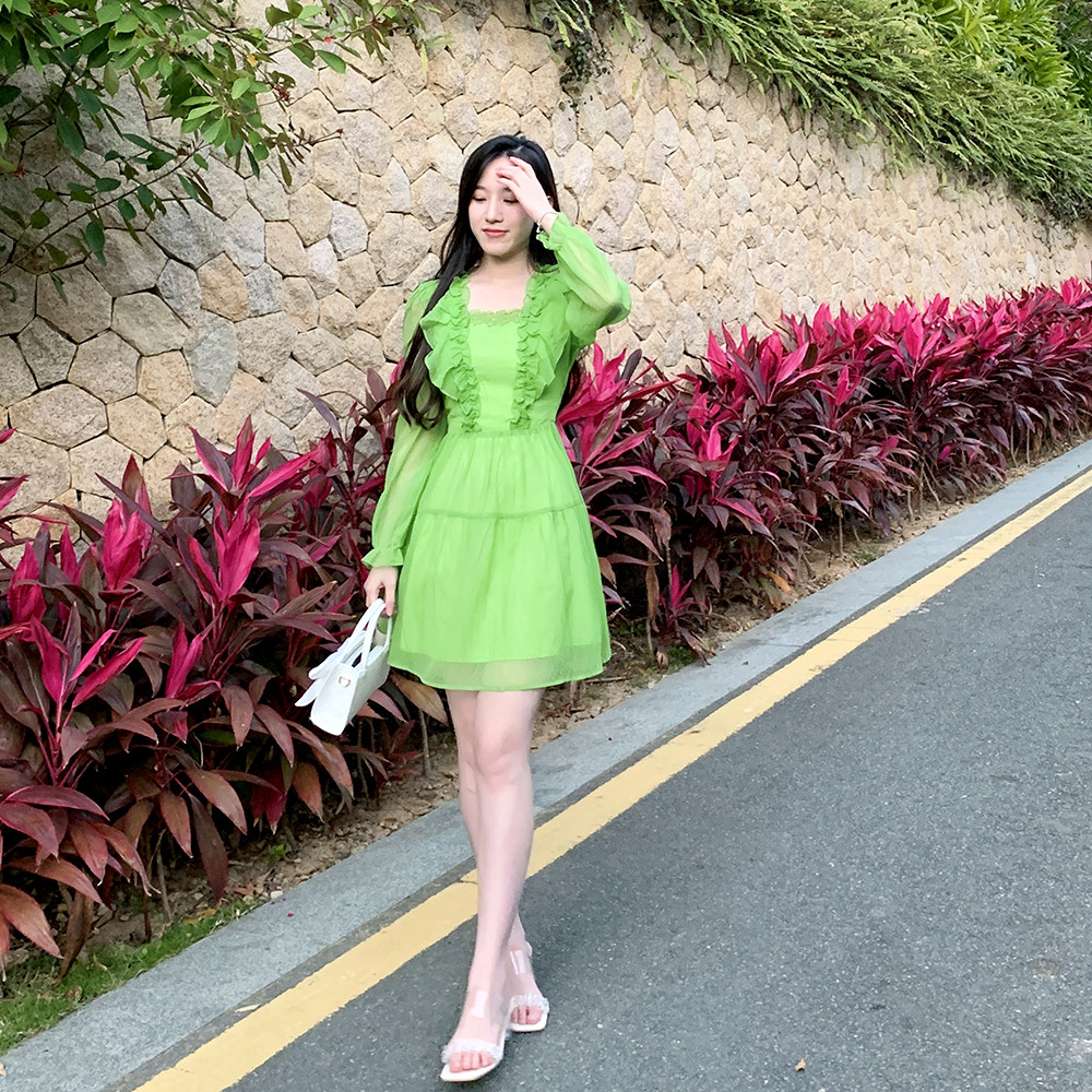 法式超仙绝美连衣裙女轻淑风早秋长袖防晒气质高腰荷叶边短款裙子