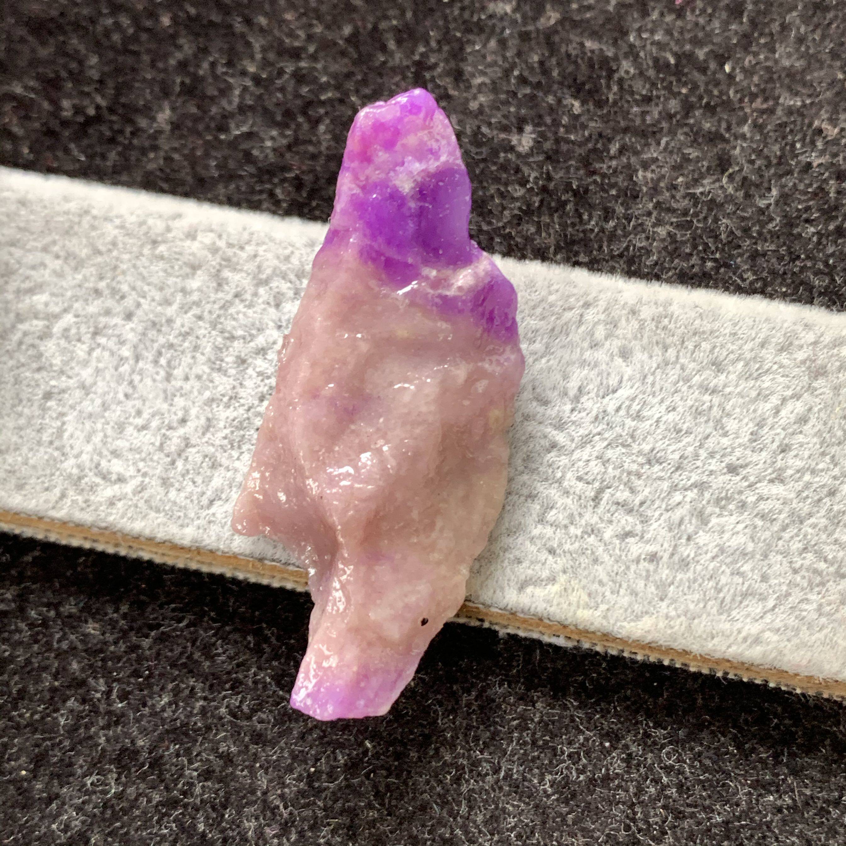 醒走 天然舒俱来老料玉化果冻皇家紫樱花奶昔双色原石苏纪石裸石