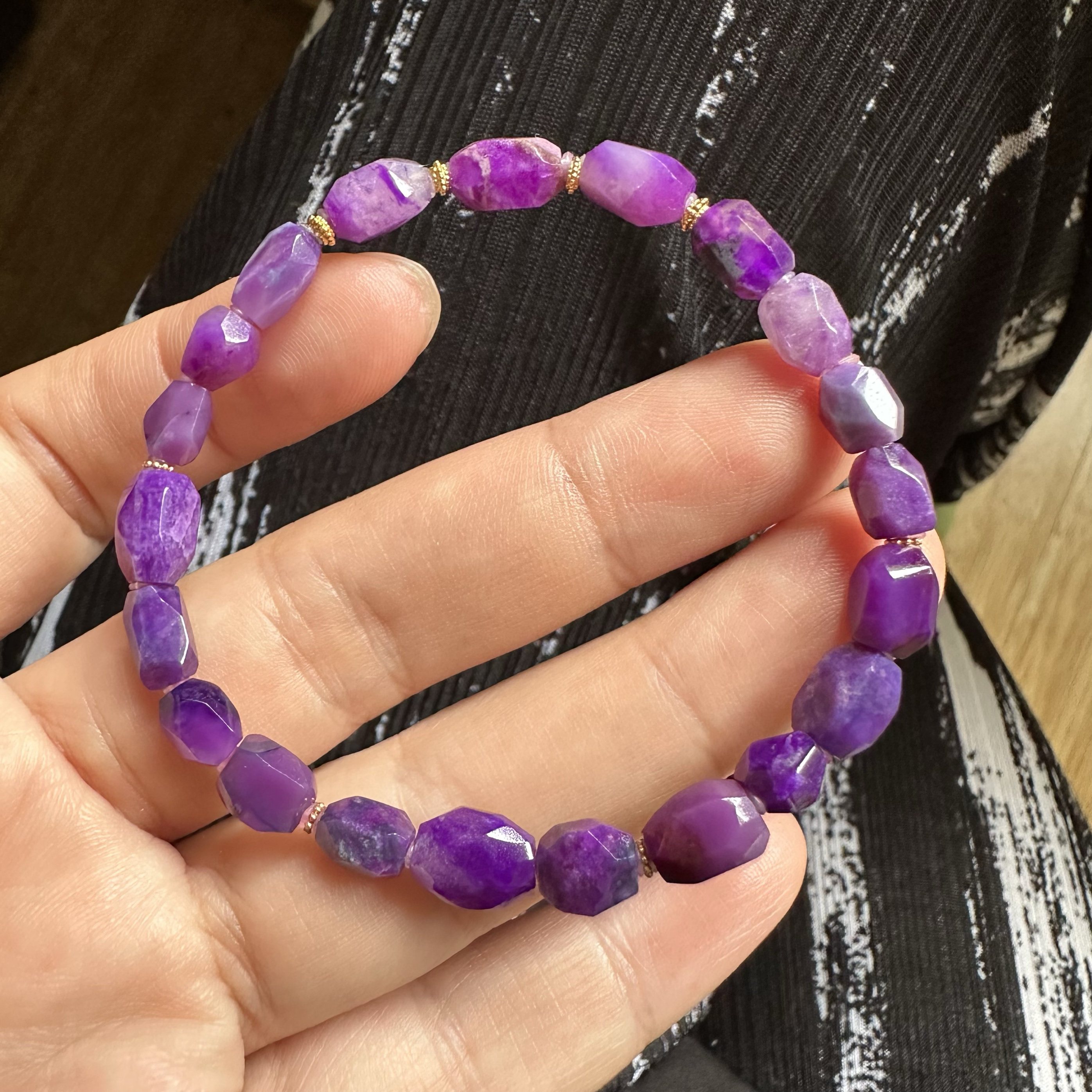 醒走 天然舒俱来冰透玉化冰飘紫果冻凝胶紫18K金随形钻切手串手链