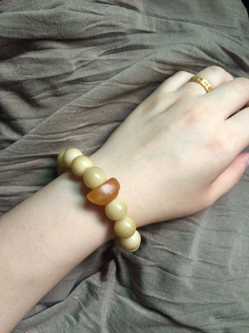 醒走 原创古董天然老蜜蜡饼子老菩提根手串手链 已开片 文艺范儿