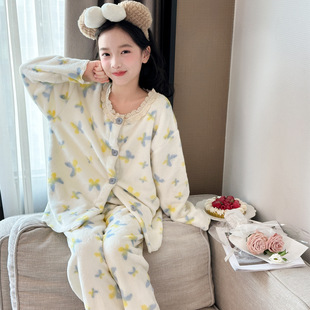 新款女童冬装珊瑚绒睡衣2025儿童冬季法兰绒套装初中生女孩家居服