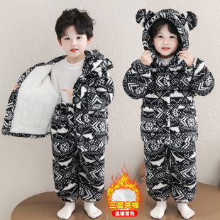 男童珊瑚绒家居服套装冬季加绒加厚保暖卡通连帽可外穿三层长袖