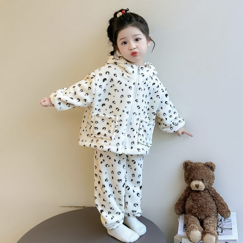 2025年冬季新款儿童家居服套装