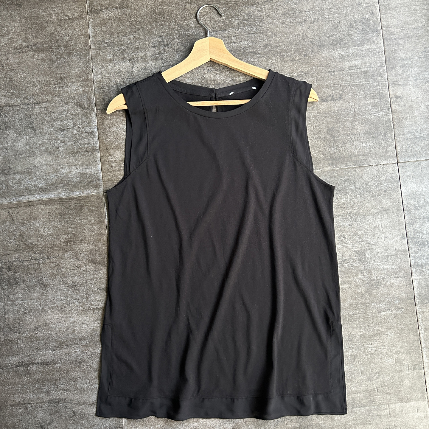 不褪换！英国the white company春夏季女圆领套头背心无袖T恤上衣