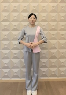 克丽缇娜美容师工作服2025新款 操作服