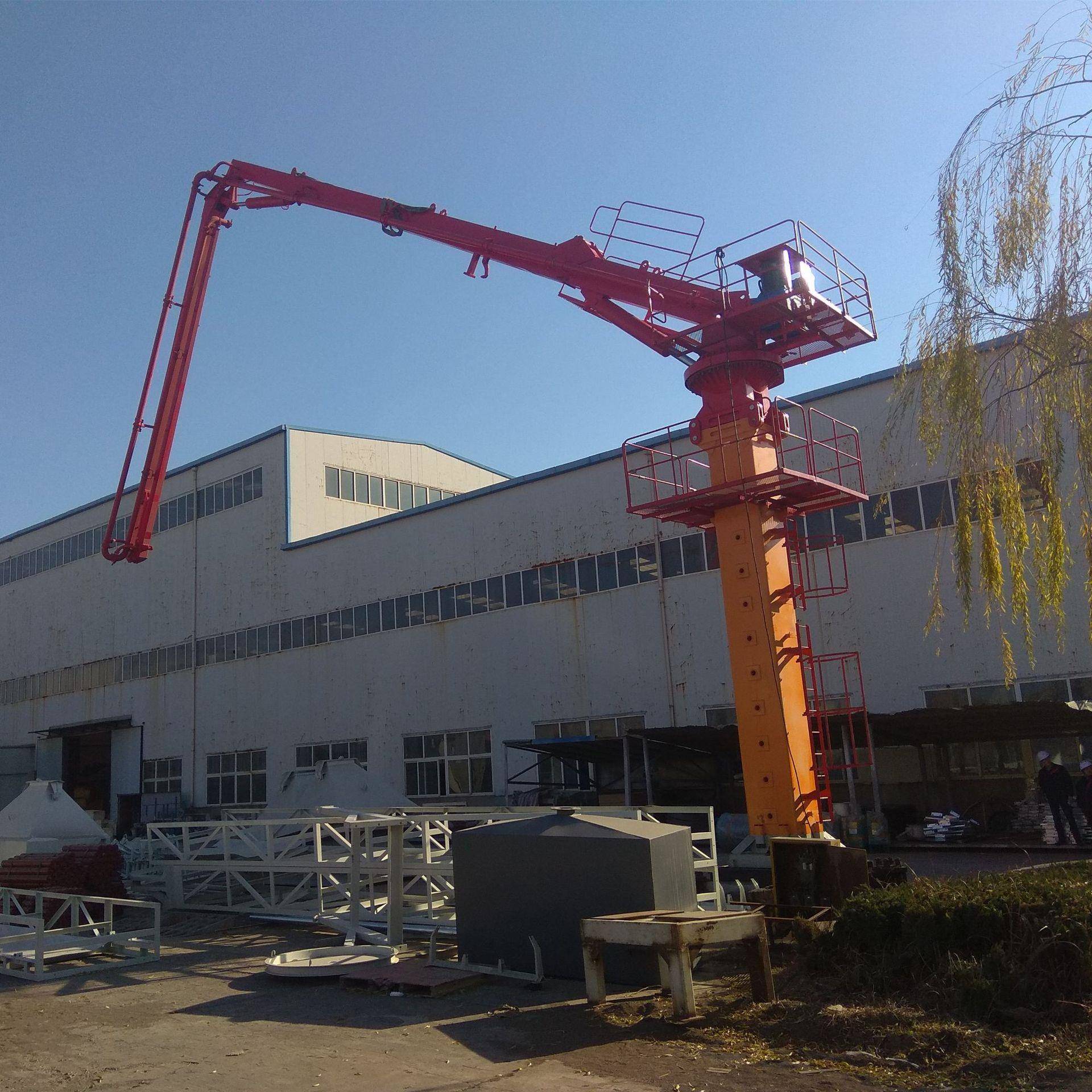 内爬式布料机 和铝膜一起爬升 21-27m布料机 Spoder placing boom