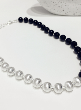 简约气质高级感拼色黑色圆珠子串珠银色锡纸圆球项链锁骨链颈饰品