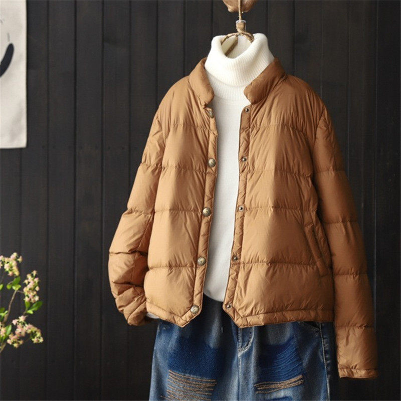 2025秋冬新款文艺轻薄款羽绒服女士短款立领外套面包服韩版大码潮