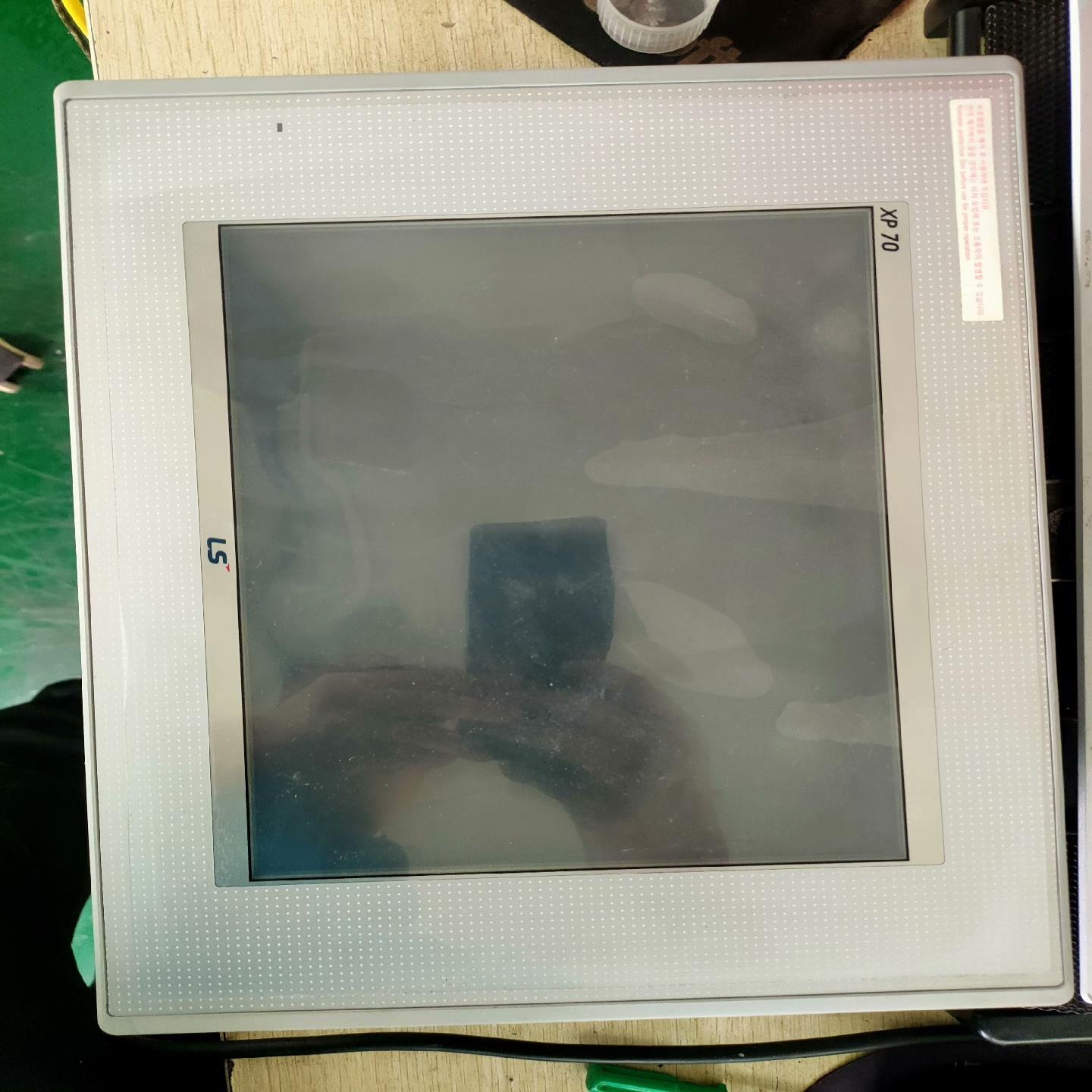 LS触摸屏 XP70-TTAAC  9成新{天意设备}