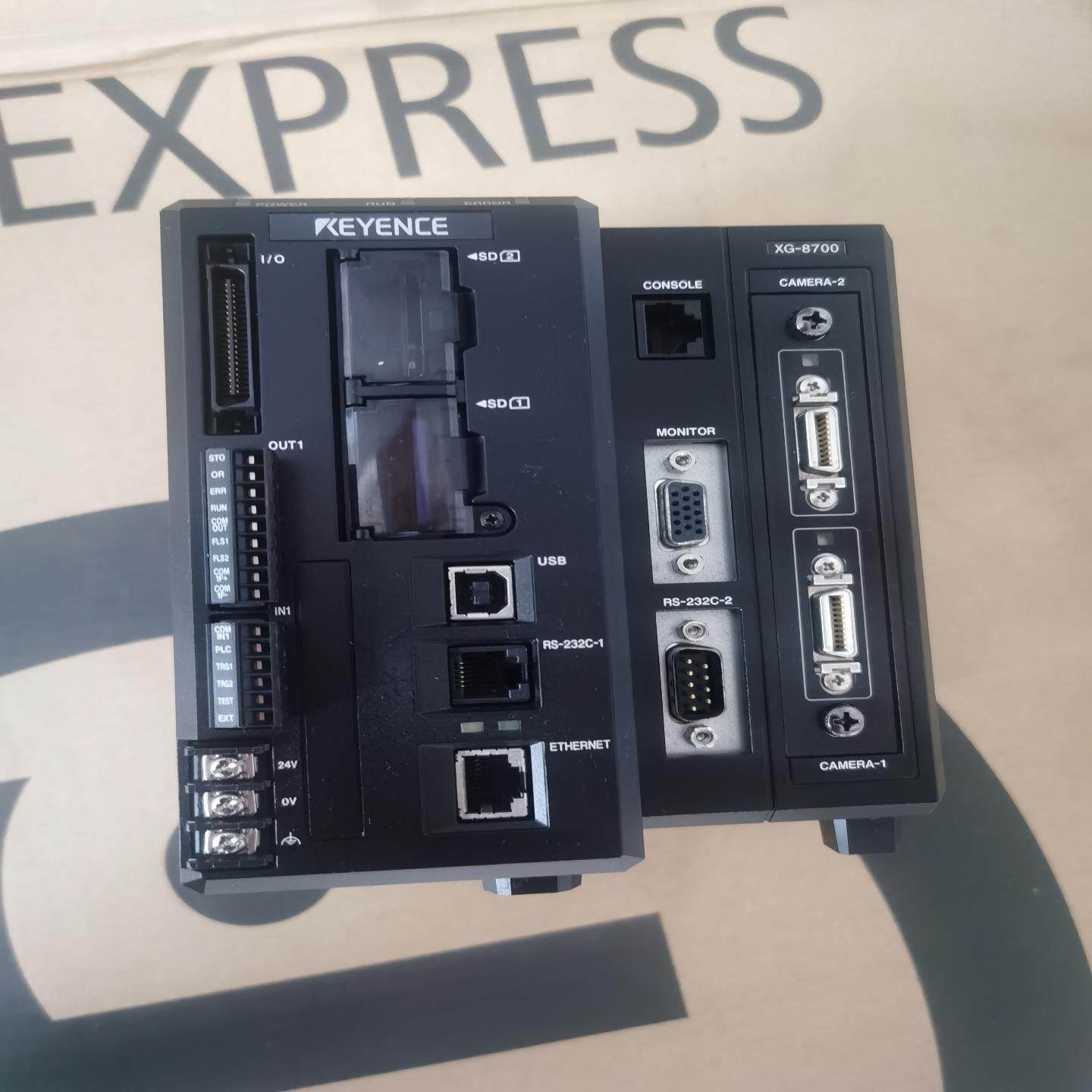 基恩士视觉控制器XG-8700议价捡漏{天意设备}