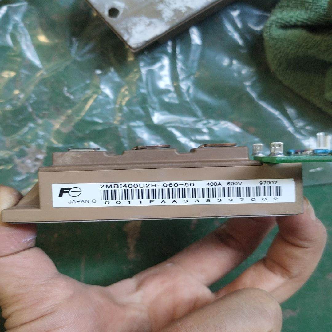 富士模块2MBI400U2B-060-50{天意设备}