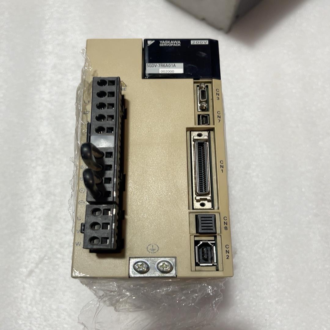 安川伺服驱动器10kw 一台SGDV-7R6A01A002{天意设备}