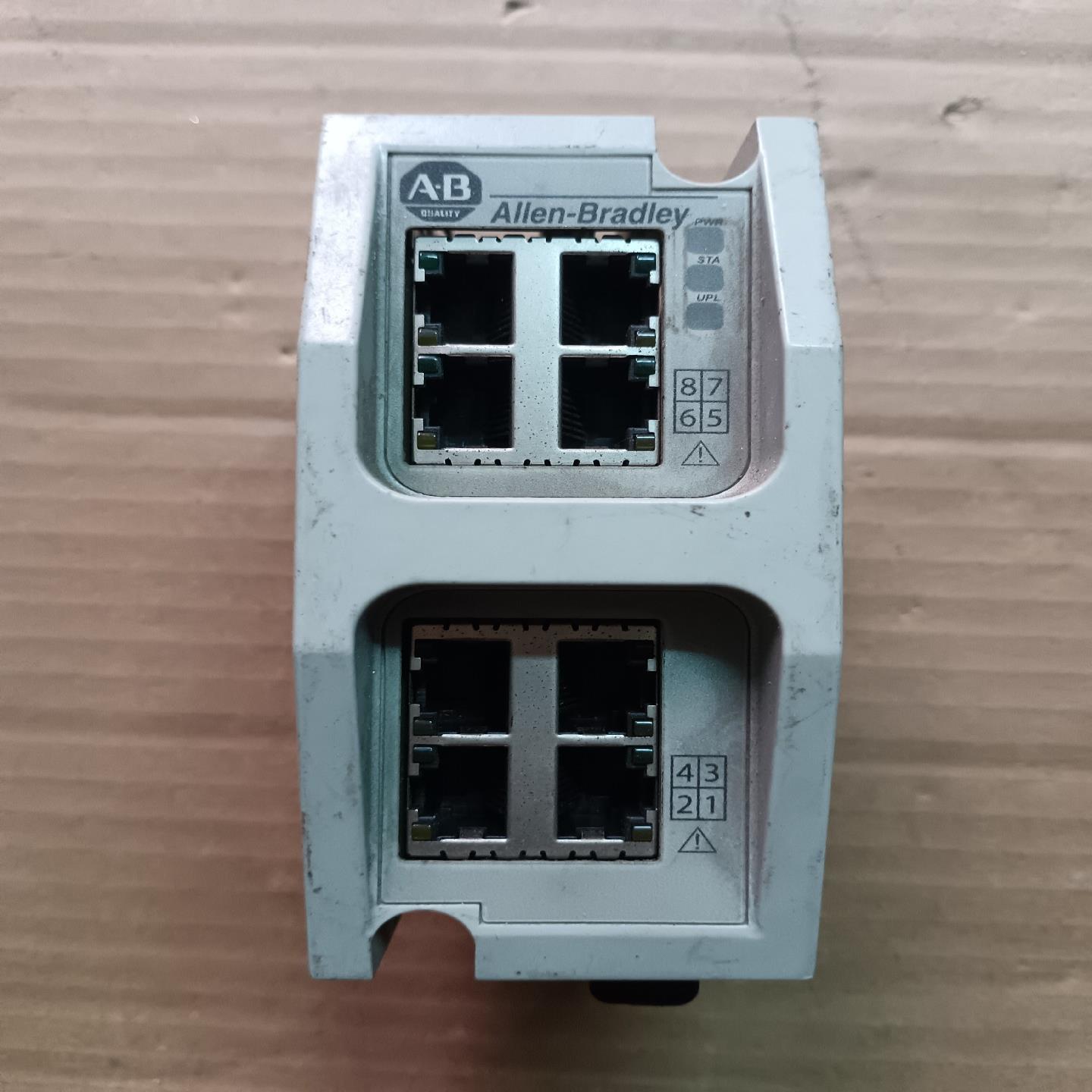 AB 1783-EMS08T外观如图 外壳 烂无底盒配件{天意设备}