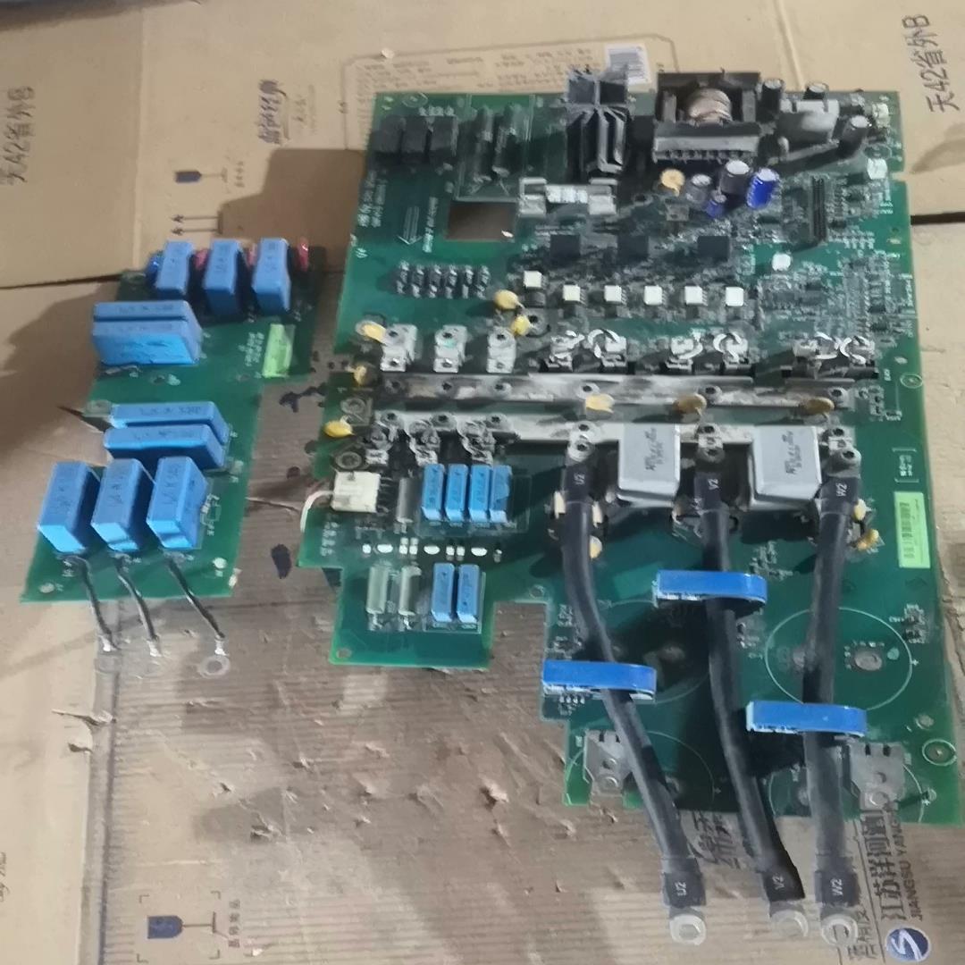 ABB变频器Acs550-01-125A-4驱动板带模块3{天意设备}