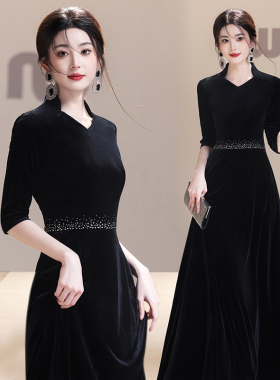 月亦黑色高端指挥晚礼服立领大合唱团演出女长裙主持人钢琴演奏服