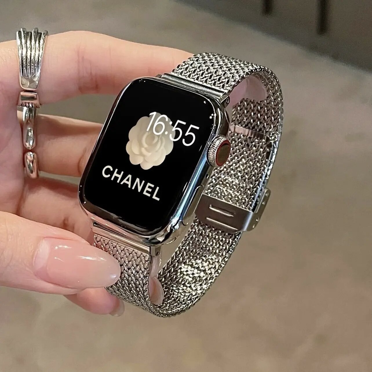 适用苹果s10手表麦穗卡扣iwatch11夏天金属华强北HK11ProMax表带