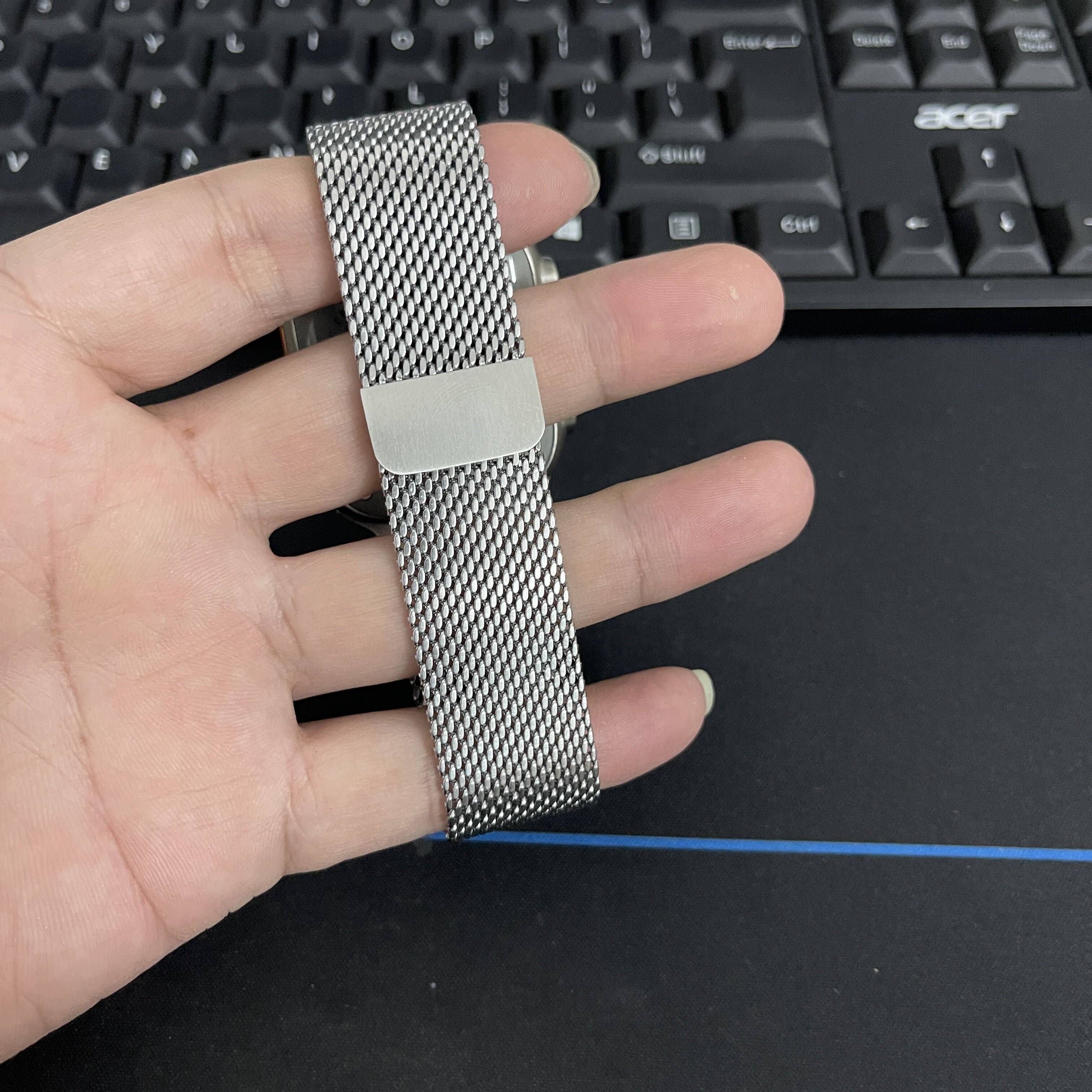 【华强北发货】适用ultra3苹果iwatch10高密度49MM米兰磁吸手表带