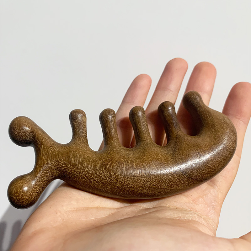 承宝轩鱼形按摩梳按摩器