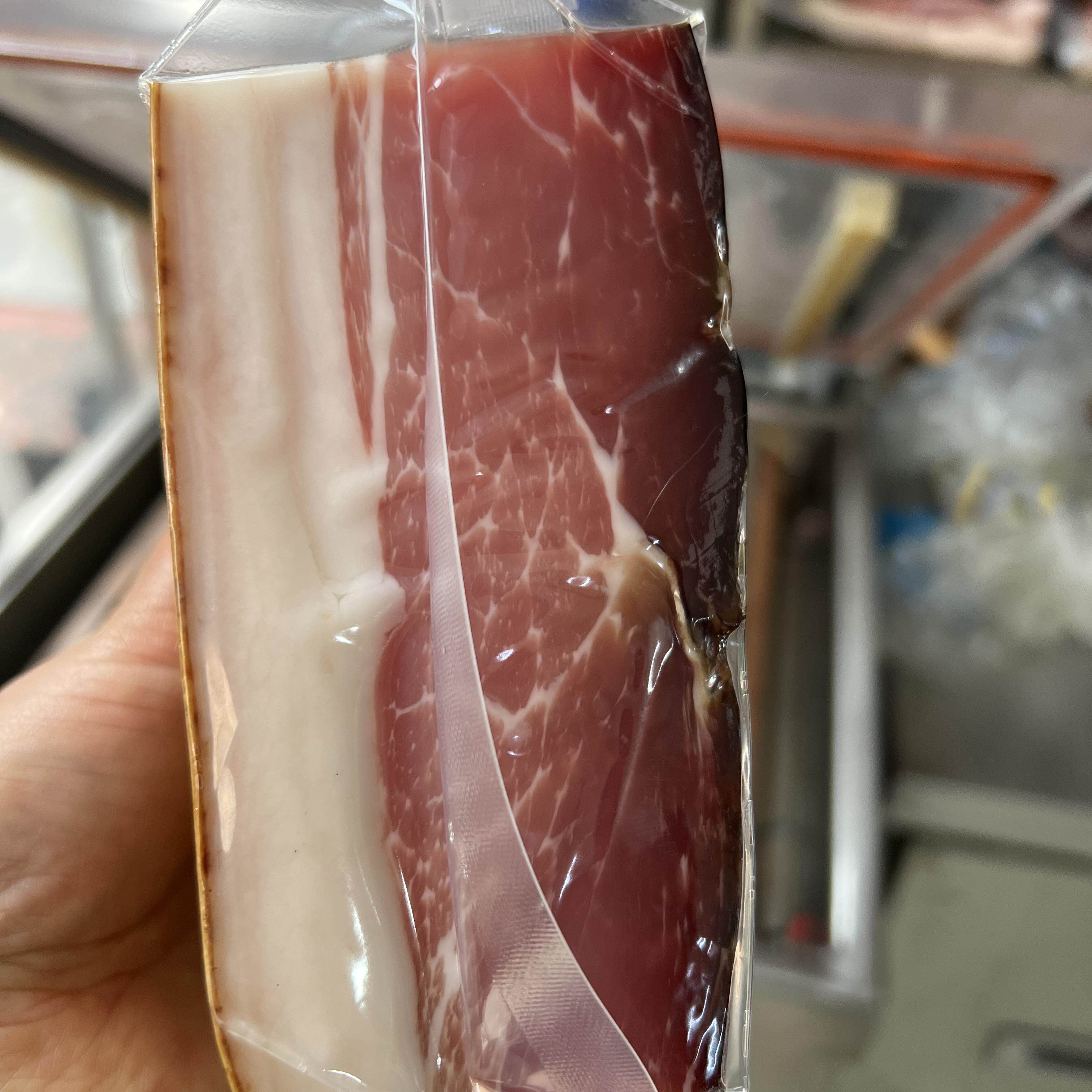 （长阳腊坐墩肉）湖北宜昌长阳农家烟熏五花肉 坐墩肉 腊肉