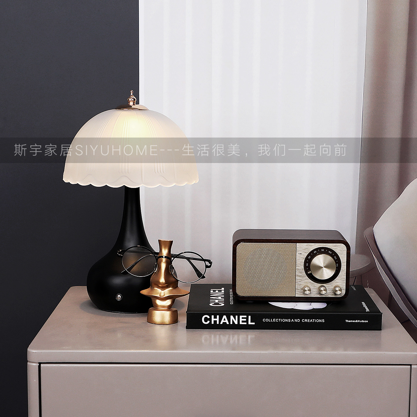 样板间床头柜饰品软装搭配摆件