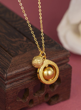 中式复古黄金色旋转吊坠项链女轻奢小众高级感锁骨链