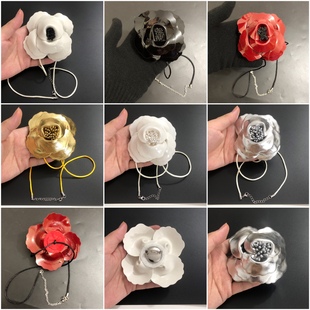 9.5cm杨树林高端镜面花朵山茶花带脖子项链款皮双面 胸针款
