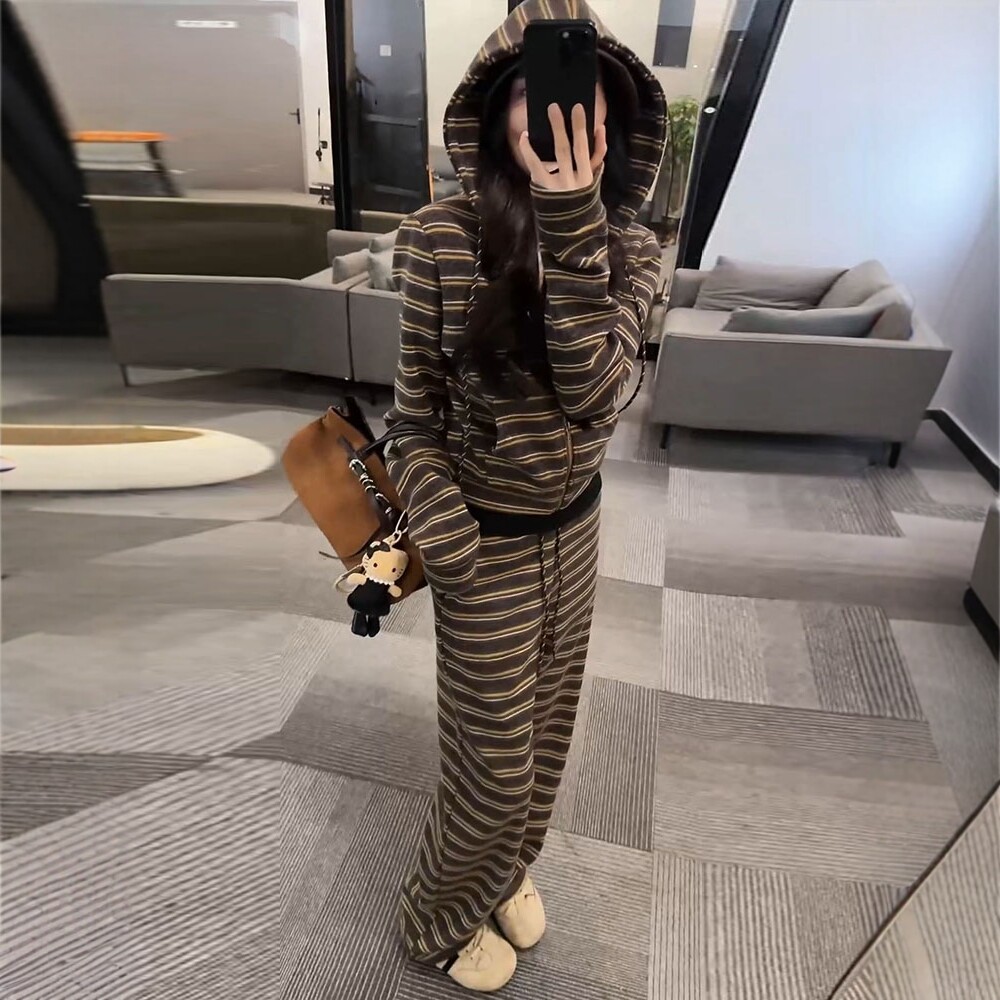 条纹短款连帽拉链外套运动套装女