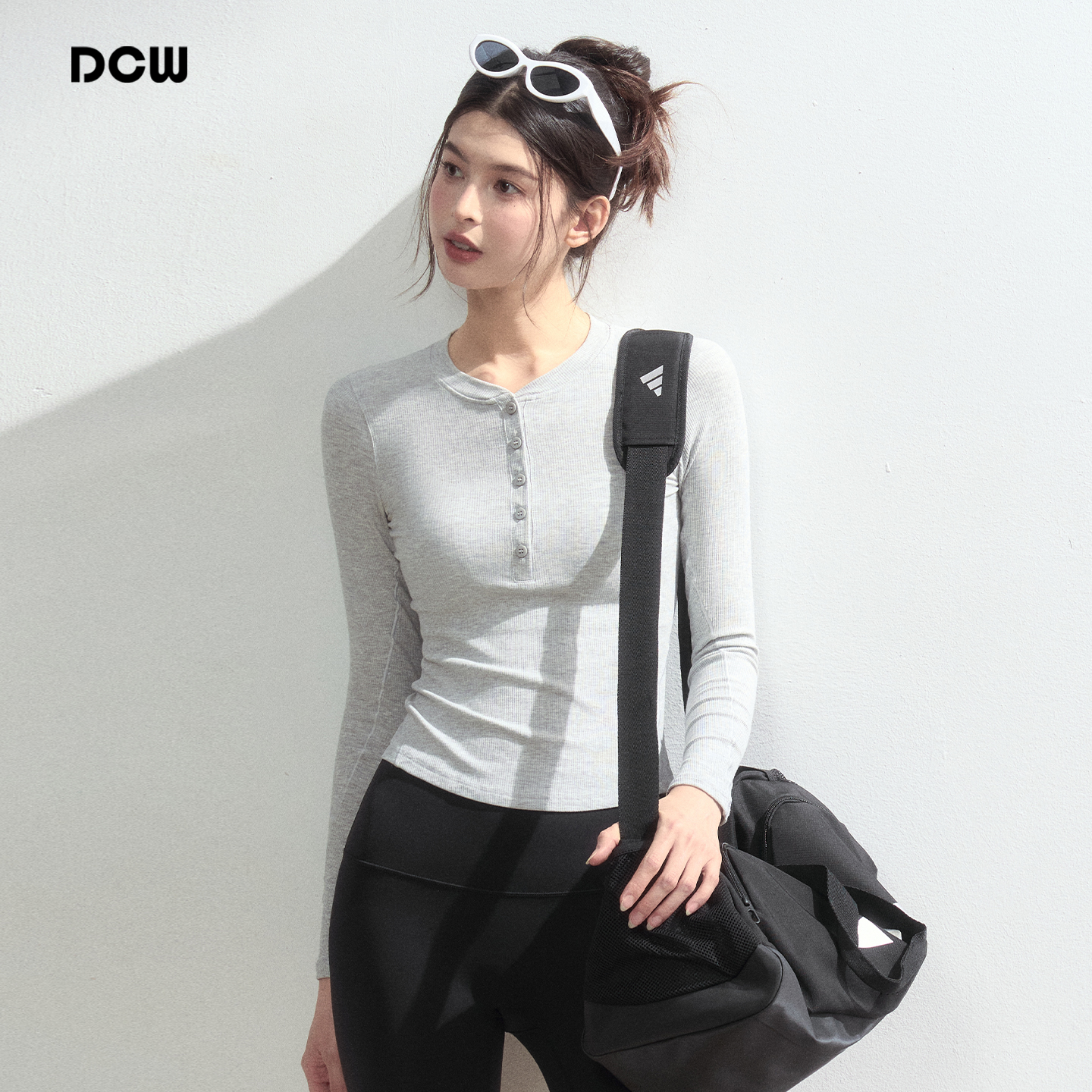 dcw紧身显瘦休闲瑜伽长袖上衣女