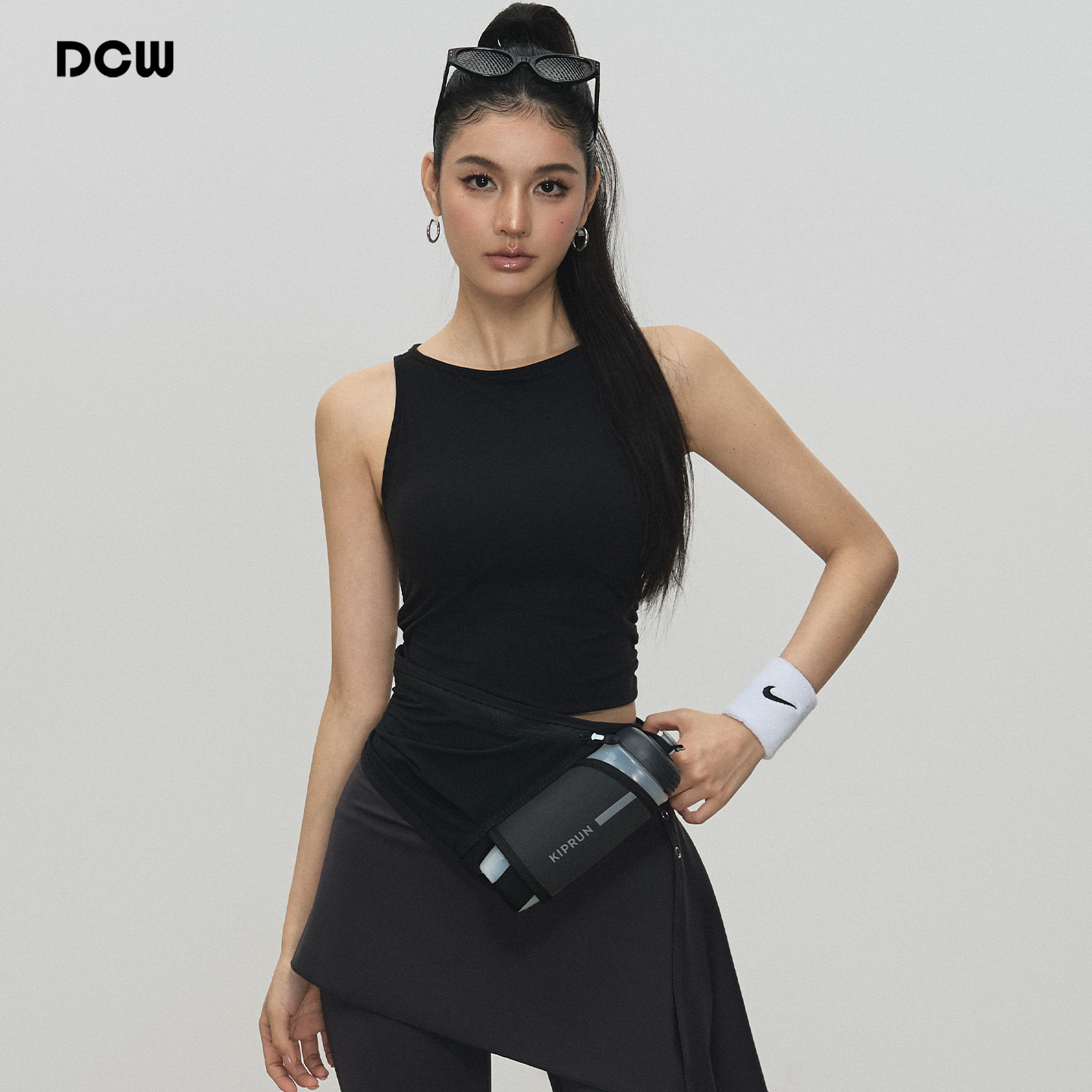 DCW修身显瘦免穿内衣内搭背心女