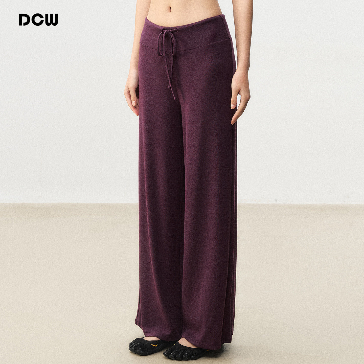 DCW运动瑜伽裤宽松女新款紫色休闲垂感直筒阔腿健身普拉提训练裤,运动服/休闲服装,运动长裤,淘宝优惠券,粉丝福利购,淘宝优惠卷