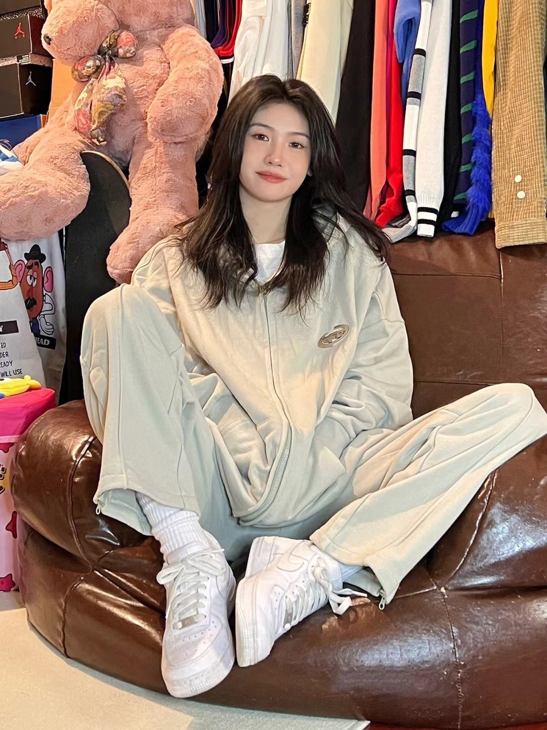 봄 가을 여학생을 위한 운동복 한국판 루즈하고 슬림하고 패셔너블한 홍콩 스타일의 복고풍 캐주얼 투피스 런닝 트렌드