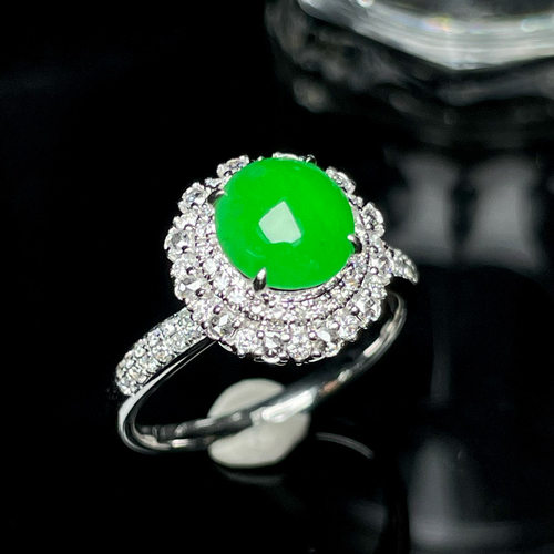 特价小夏珠宝18K金南非钻镶嵌缅甸天然A货翡翠冰种阳绿蛋面戒指