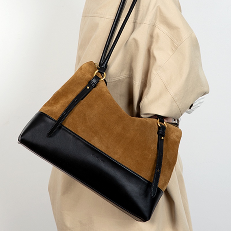 欧米OMI女包2025秋冬新款潮时尚百搭单肩斜挎包高级感通勤手提包