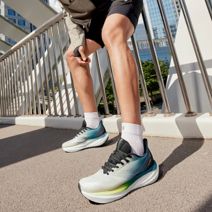 乔丹男跑步鞋2025年秋季新款【软着陆】回弹商场同款QDB023251203