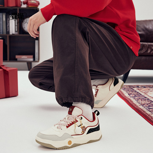 乔丹质燥男板鞋2026年春季新款【Q35逐光】商场同款QDL053261526