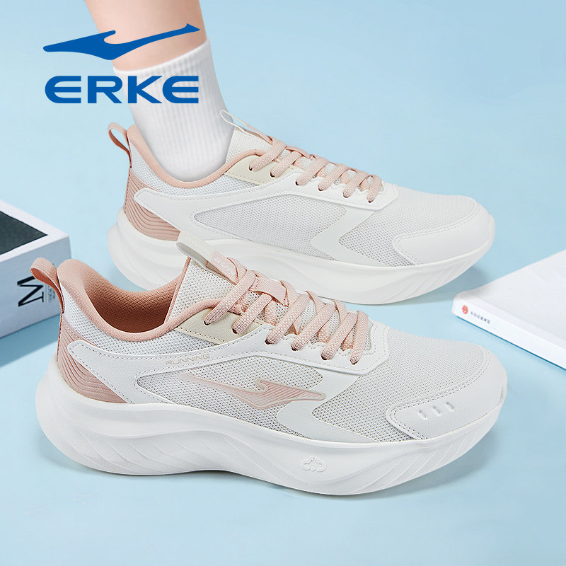 鸿星尔克女鞋2026春季新款女生轻便软底跑步鞋学生网面运动鞋子