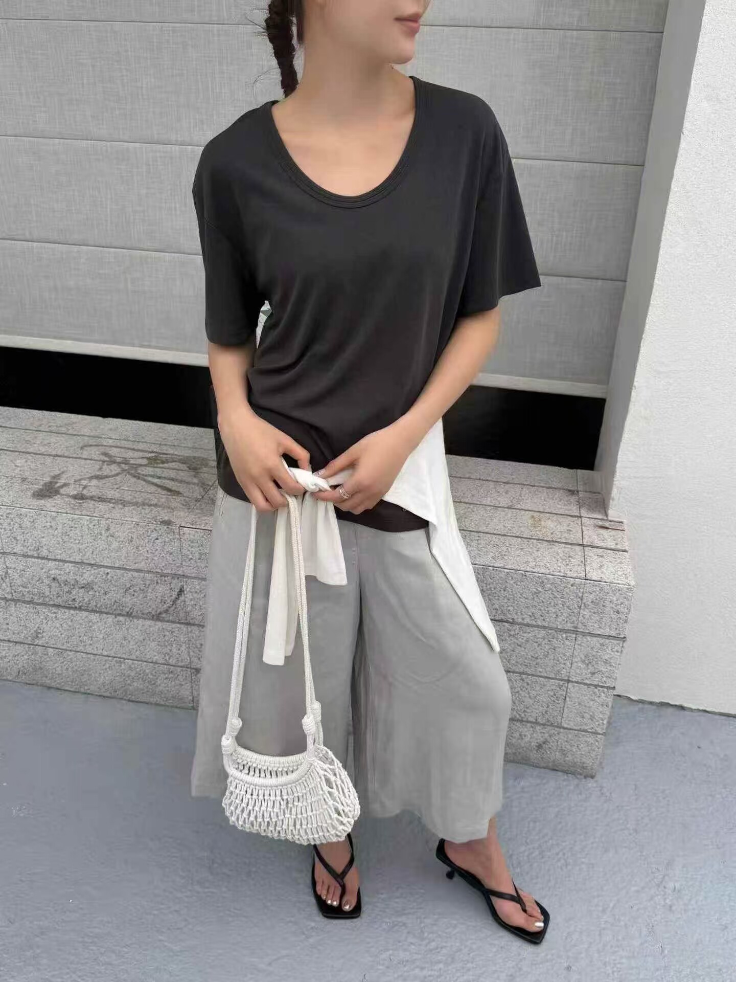 新款短袖宽松加肥加大U字领棉T恤女上衣简约打底衫纯色时尚圆领潮