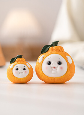 诸事大吉大利陶瓷可爱小橘子猪摆件招财玄关办公桌面车载装饰礼品