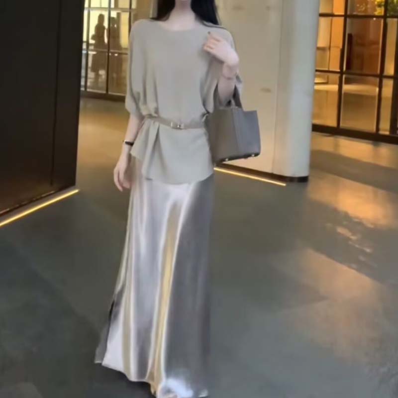 2025超火夏装一整套纯色短袖上衣女清冷松弛感穿搭气质两件套装