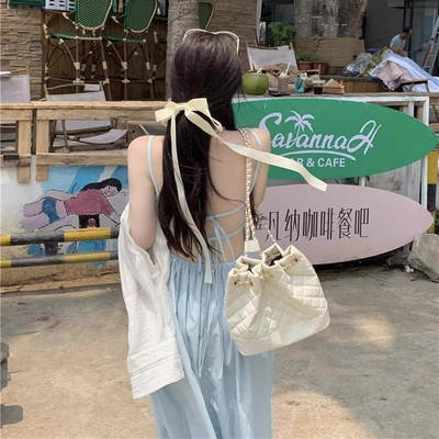 法式露背吊带连衣裙女夏季海边沙